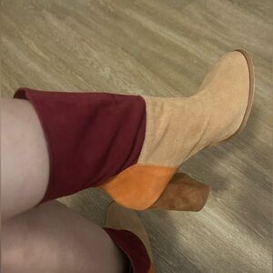 Chinese Laundry Colorblock Chunky Heel Boots Booties Siede Feel Sz 8.5